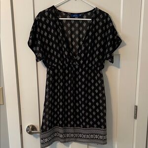 Apt. 9 Black and White Swimsuit Cover Up